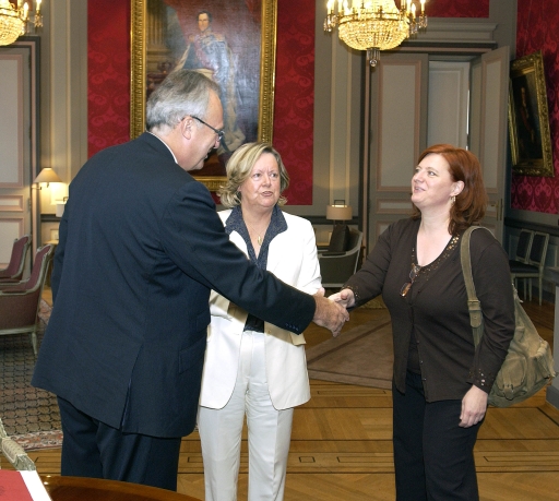 Derrire cette photo se trouve la photo originale, indispensable pour une impression de qualit.
