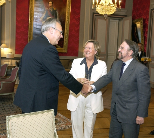 Derrire cette photo se trouve la photo originale, indispensable pour une impression de qualit.