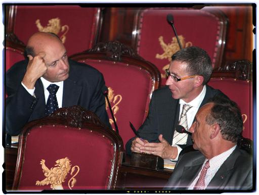 Derrire cette photo se trouve la photo originale, indispensable pour une impression de qualit.