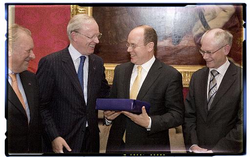 Achter deze foto staat een versie in hoge resolutie, deze versie is onontbeerlijk voor een kwalitatieve afdruk.