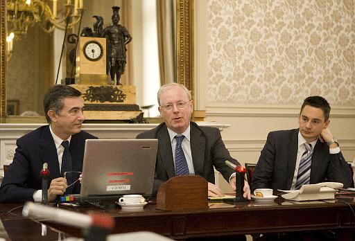 Derrire cette photo se trouve la photo originale, indispensable pour une impression de qualit.