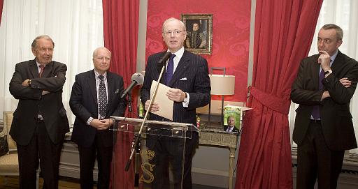 Achter deze foto staat een versie in hoge resolutie, deze versie is onontbeerlijk voor een kwalitatieve afdruk.