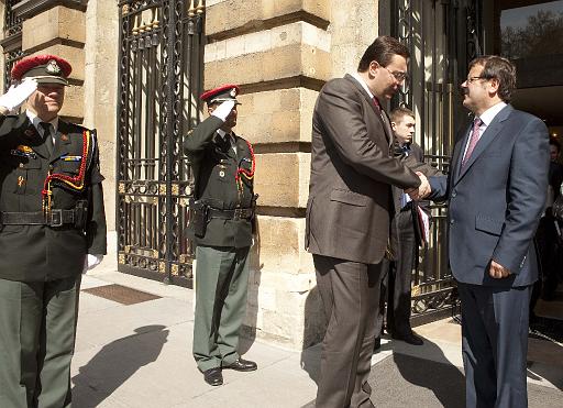 Derrire cette photo se trouve la photo originale, indispensable pour une impression de qualit.