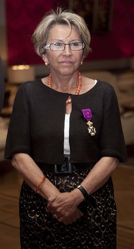 Derrire cette photo se trouve la photo originale, indispensable pour une impression de qualit.