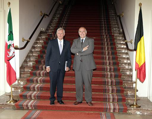 Derrire cette photo se trouve la photo originale, indispensable pour une impression de qualit.