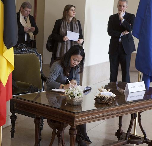Achter deze foto staat een versie in hoge resolutie, deze versie is onontbeerlijk voor een kwalitatieve afdruk.