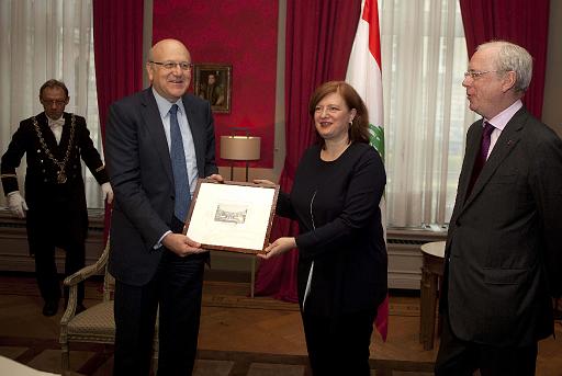 Achter deze foto staat een versie in hoge resolutie, deze versie is onontbeerlijk voor een kwalitatieve afdruk.