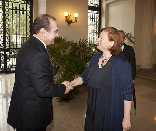 Derrire cette photo se trouve la photo originale, indispensable pour une impression de qualit.
