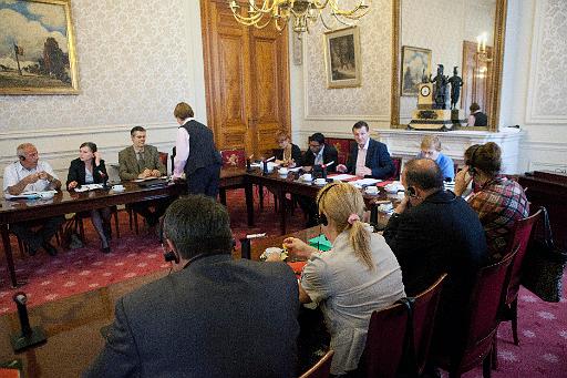 Derrire cette photo se trouve la photo originale, indispensable pour une impression de qualit.