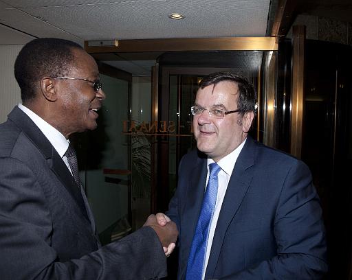 Derri�re cette photo se trouve la photo originale, indispensable pour une impression de qualit�.