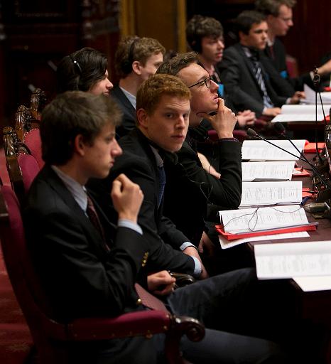 Derrire cette photo se trouve la photo originale, indispensable pour une impression de qualit.