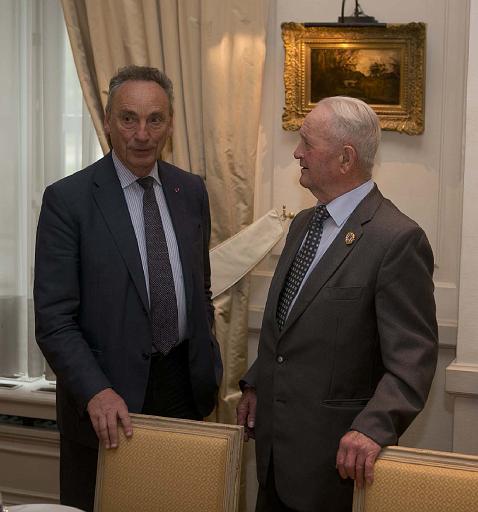 Achter deze foto staat een versie in hoge resolutie, deze versie is onontbeerlijk voor een kwalitatieve afdruk.