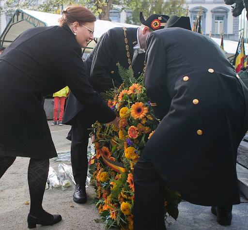 Derrire cette photo se trouve la photo originale, indispensable pour une impression de qualit.