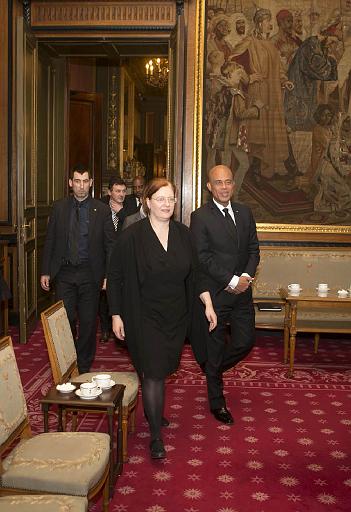 Derrire cette photo se trouve la photo originale, indispensable pour une impression de qualit.