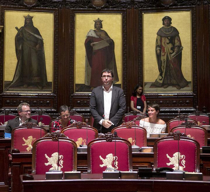 Achter deze foto staat een versie in hoge resolutie, deze versie is onontbeerlijk voor een kwalitatieve afdruk.
