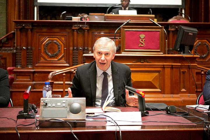 Achter deze foto staat een versie in hoge resolutie, deze versie is onontbeerlijk voor een kwalitatieve afdruk.