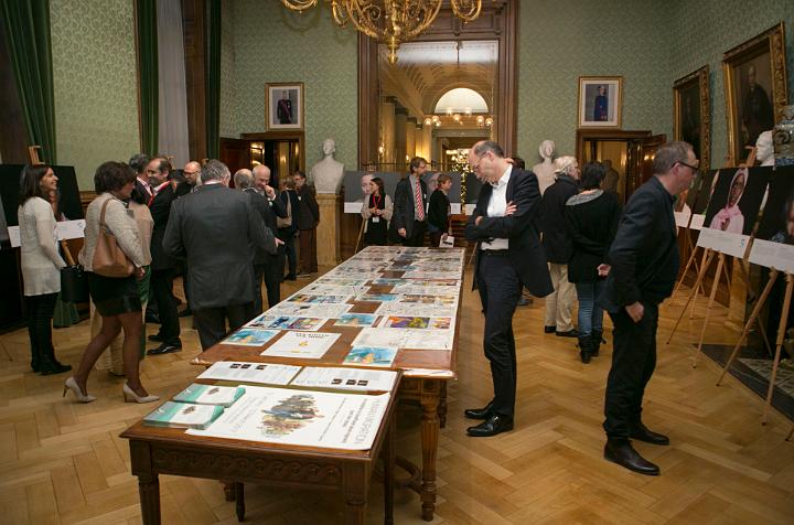 Achter deze foto staat een versie in hoge resolutie, deze versie is onontbeerlijk voor een kwalitatieve afdruk.