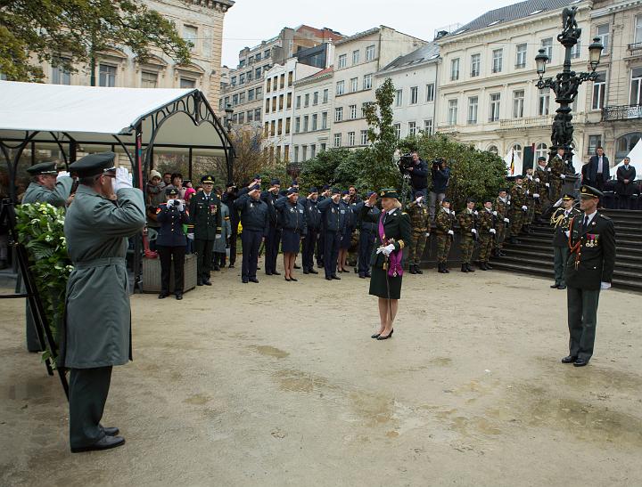 Derrire cette photo se trouve la photo originale, indispensable pour une impression de qualit.