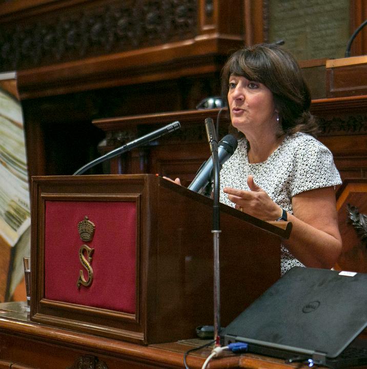 Achter deze foto staat een versie in hoge resolutie, deze versie is onontbeerlijk voor een kwalitatieve afdruk.