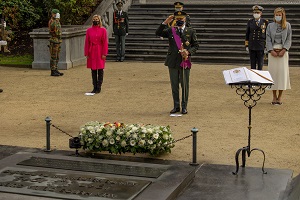 La crmonie officielle  la Tombe du Soldat Inconnu  Bruxelles