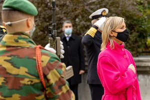 La crmonie officielle  la Tombe du Soldat Inconnu  Bruxelles