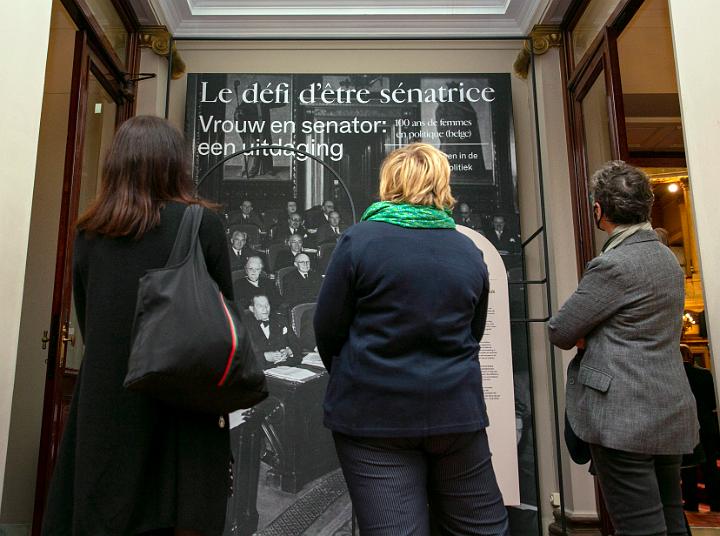 Exposition  Le dfi d'tre snatrice : 100 ans de femmes en politique (belge)  prsente au Snat