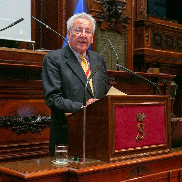 Achter deze foto staat een versie in hoge resolutie, deze versie is onontbeerlijk voor een kwalitatieve afdruk.