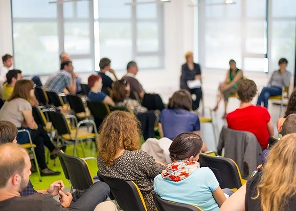 FORUM  tre une jeune femme en 2022 : quels dfis ?