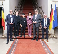 Dlgation du Bundestag allemand visite le Snat