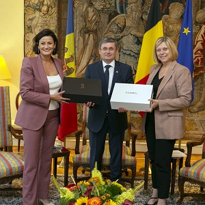 Visite du prsident du parlement de Moldavie