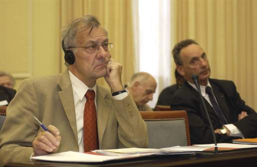 Derrire cette photo se trouve la photo originale, indispensable pour une impression de qualit.