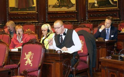 Derrire cette photo se trouve la photo originale, indispensable pour une impression de qualit.
