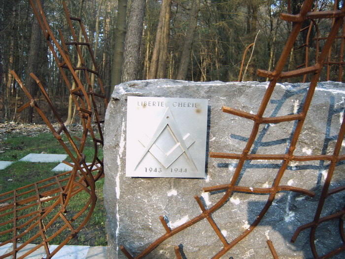 Gedenksteen voor de loge Libert Chrie in het concentratiekamp van Esterwegen