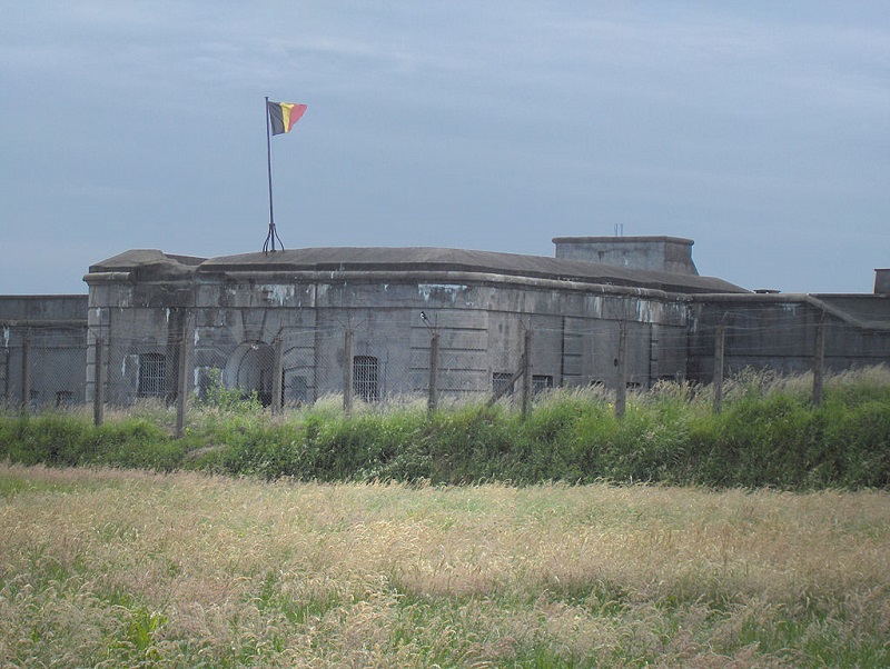 Fort van Breendonk, voorgevel