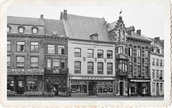 De Grote Markt van Tongeren in de jaren veertig