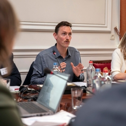 Hoorzitting over snelle carpoolnetwerken over de grenzen heen