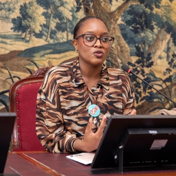 Jeugd Parlement Jeunesse in de Senaat