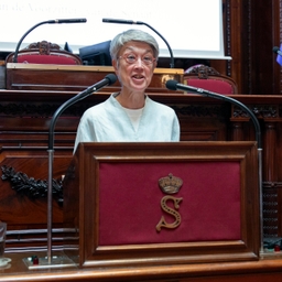 Dévoilement du portrait de Christine Defraigne au Sénat