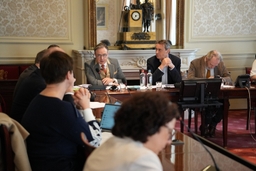 Gedachtewisseling met de premier over verschillende vergaderingen van de Europese Raad