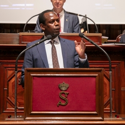 De Senaat keurt het informatieverslag goed over interregionale arbeidsmobiliteit