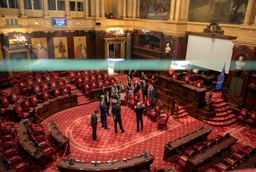 Voorzitters van het Zwitsers Parlement op bezoek in het Paleis der Natie