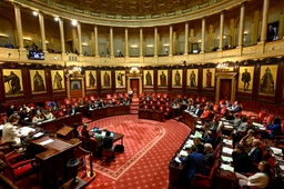 De 22 leden niet-magistraten van de Hoge Raad voor de Justitie benoemd door de Senaat