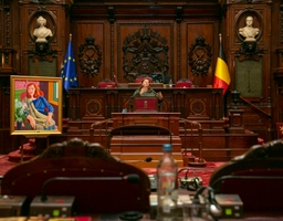 Portret van Sabine de Bethune onthuld in de Senaat