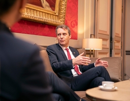 Bezoek van de voorzitter van het Albanese parlement