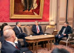 Bezoek van de voorzitter van het Albanese parlement