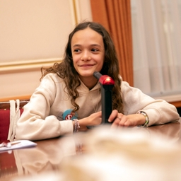 Jeugd Parlement Jeunesse in de Senaat