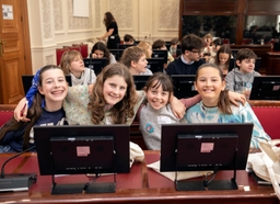 Jeugd Parlement Jeunesse in de Senaat