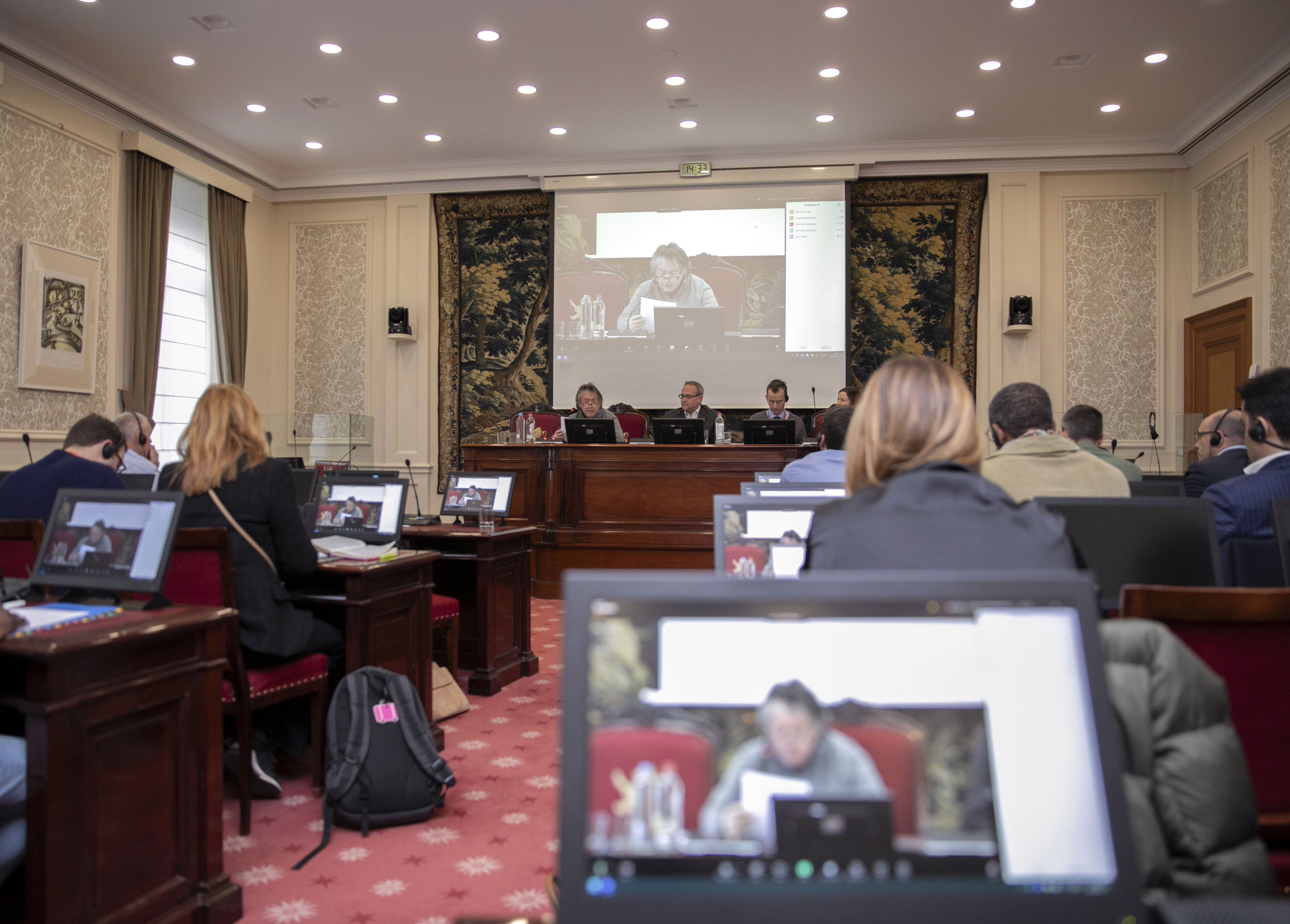  Voorstel van resolutie over particuliere slachtingen besproken in commissie