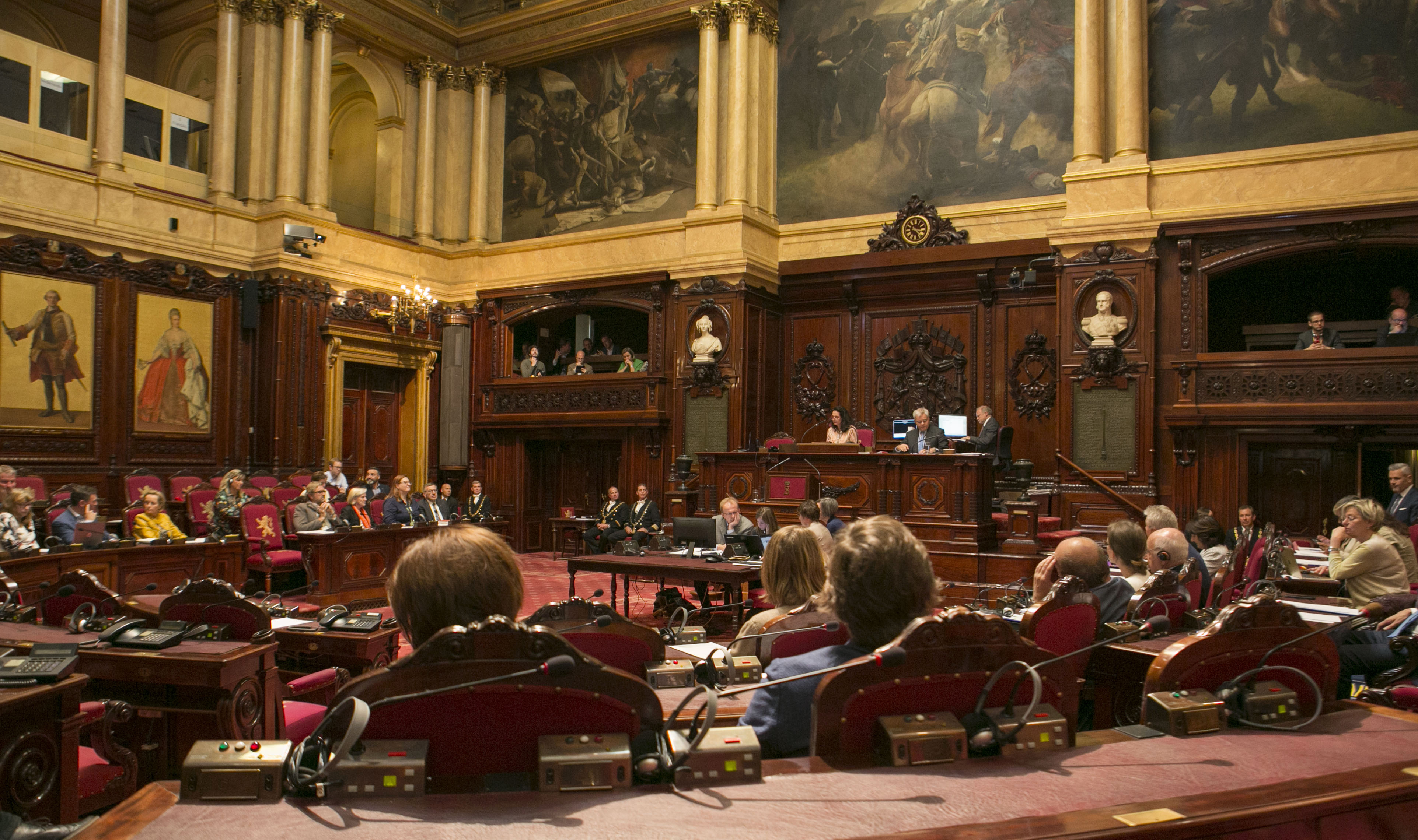  Nieuwe senator: Lionel Bajart - Overlijden van oud-senatoren