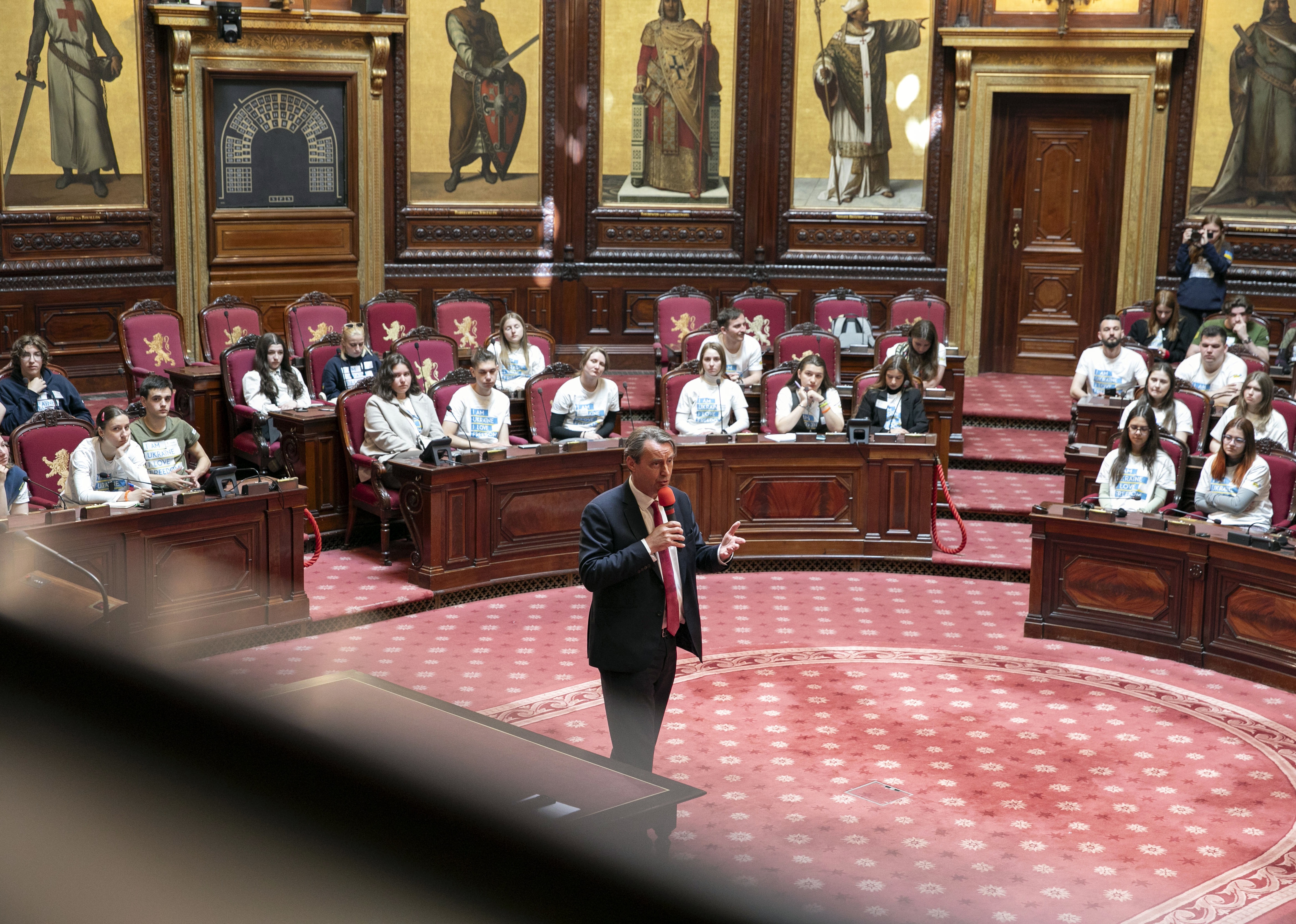  Des étudiants ukrainiens au Sénat